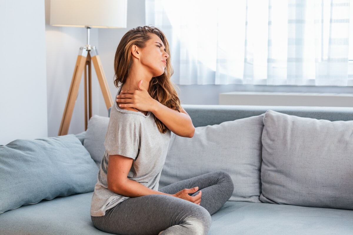 woman-with-back-pain